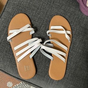 SHEIN Strappy sandles